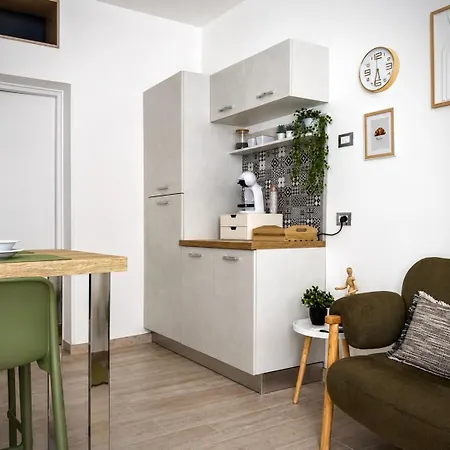 Ceppo's Mini House